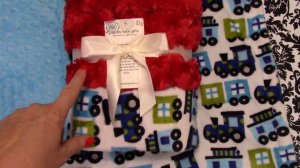 Personalizada cobija de bebe tela estampada de trenes azul y rojo