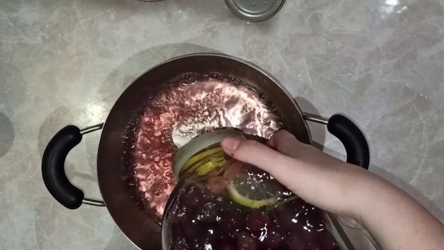 "Мохито" из клубники и черешни