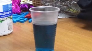 Видеоролик  Опыт с зеленкой и пятновыводителем