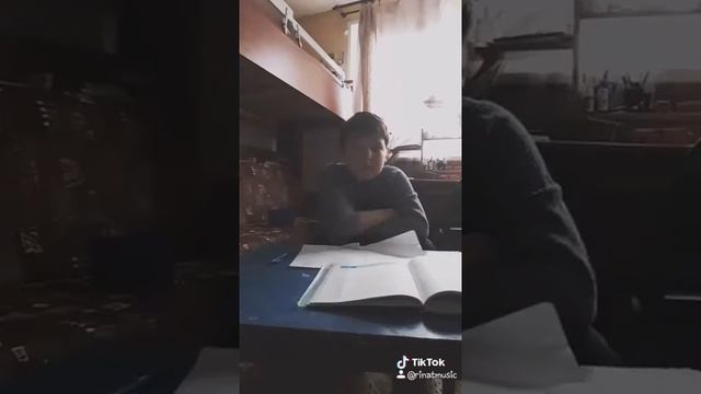 Я на уроке химии (прикол) смотреть онлайн