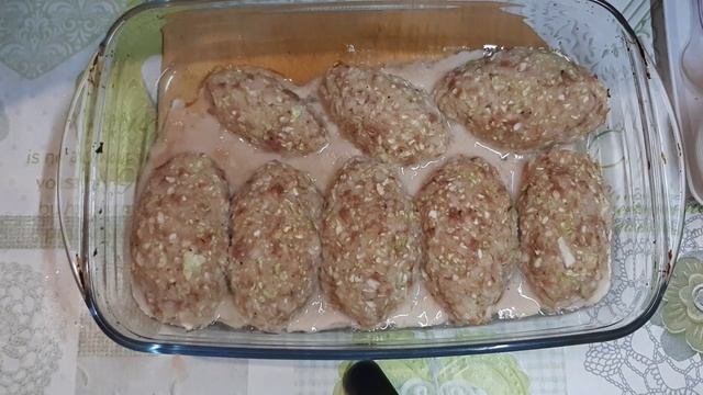 Суп с сырными клёцками, ленивые голубцы, кабачковые оладьи смотреть онлайн