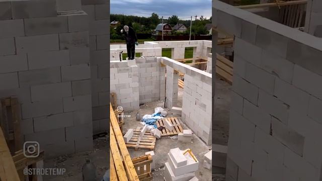 Кладка газоблока на клей-пену