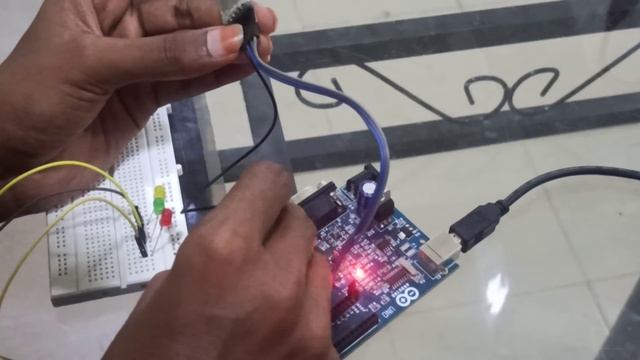 How to Interface Arduino | LED | Bluetooth | AMR Voice App | Can Arduino do Voice Recognition