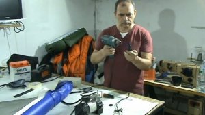 Адаптер между лодочным клапаном и авто-компрессором. Раскачиваем мачту и SUP до 1,3 компрессором.