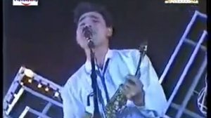 А студио  Батырхан Шукенов Первое исполнение песни Джулия