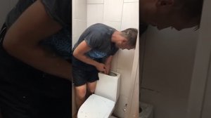 под солью
