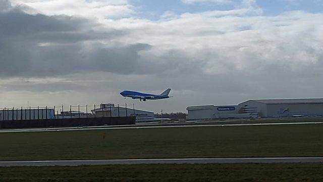 FAREWELL FLIGHT KLM Boeing 747-400 PH-BFV Last Take Off Runway 04 (Oostbaan) AMS-EHAM смотреть онлайн
