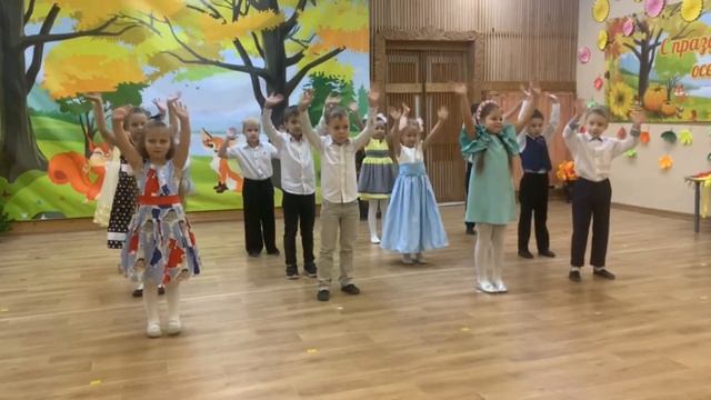 Полечка на осеннем утреннике | Подготовительная группа