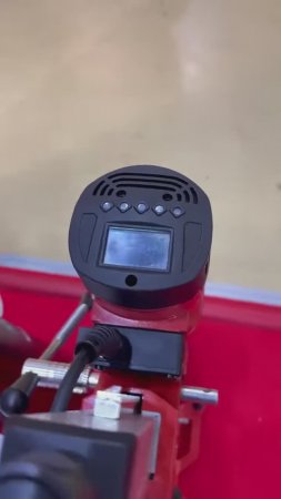 Линейка MASTER LINE DIGITAL CONTROL. Сверлильные машины DIAM c дисплеем контроля работы двигателя!