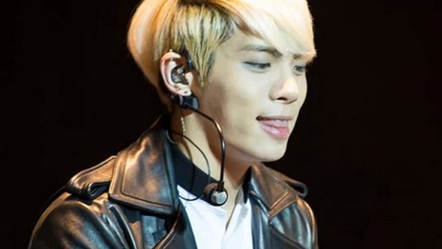 140203 Fans Message 2 SHINee Jonghyun blue night (not Bora) смотреть онлайн