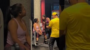 Cucumber 🥒🥒 prank with gym girls🤣🤣| #viral #funny #funnyvideo #prank #girl #gym