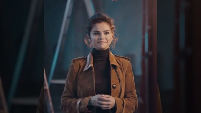 Selena Gomez Happy Christmas😂🥰🔥💘😍#selenagomez #selena #christmas #celebrity #celebrations
