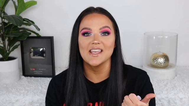 MARCH FAVOURITES 2020 | MakeupByCheryl смотреть онлайн