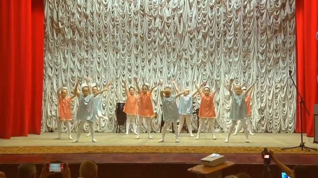 07 ансамбль Сказка танец Лялечки 2