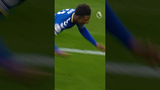 When knee slide celebrations go WRONG