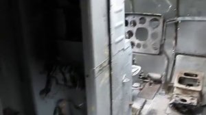 Внутри вертолета Ми-8. Монумент в Воркуте.
