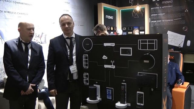 Кресло с голосовым управлением и другие новинки Moovia на ISE 2019