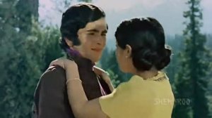 HUM TUM EK KAMRE MEIN (BOBBY MOVIE SONG)