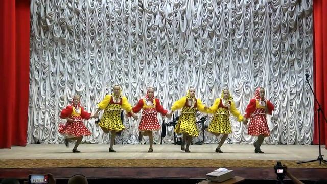 08 ансамбль Сказкатанец Неожиданная встреча