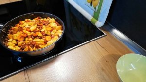 Овощное рагу с фаршем на сковороде. Просто, быстро и вкусно.
