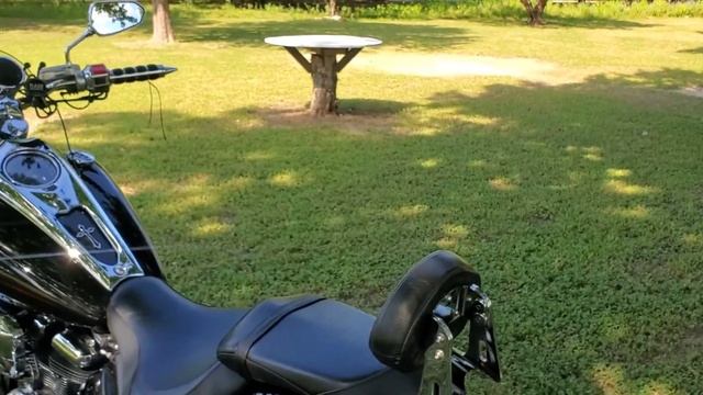 Yamaha Raider and Riding Gear смотреть онлайн