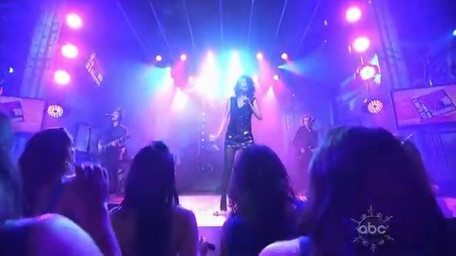 Selena Gomez - Naturally [New Year 2010] + Sub смотреть онлайн