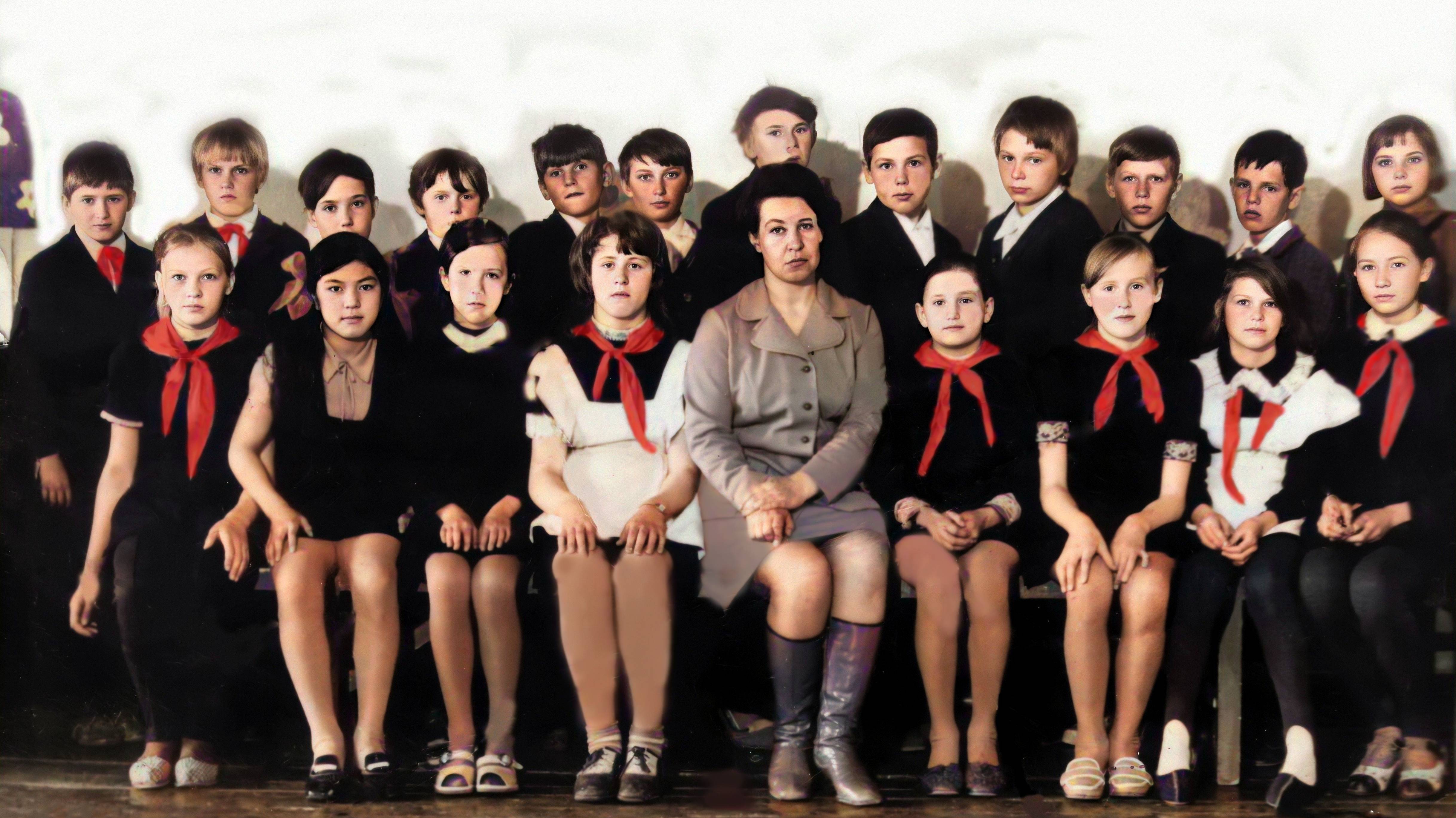 40 лет+3 смотреть онлайн