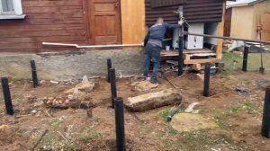 Построили пристройку к дому  и заменили кровлю
