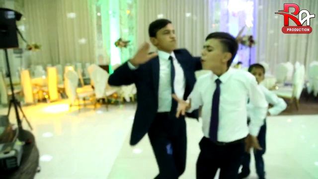 Равшан Аннаев - Базми туёна - (Ана Ракси Кудакча нав ) / Ravshan Annaev - Bazmi Tuyona 2020