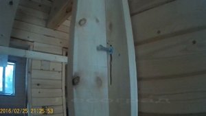 Стену из бруса выгнуло бочкой