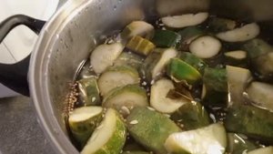 Огурчики по - фински на зиму .