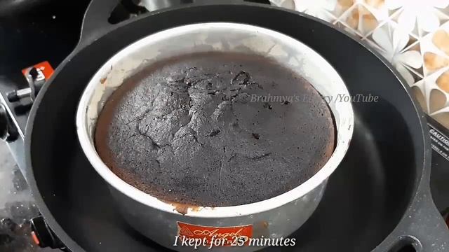 Oven ഇല്ലാതെ അടിപൊളി Black Forest Cake Recipe | Make Cake Without Oven | Home Made Cake
