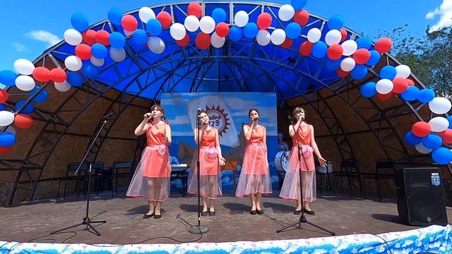 08 Ты живи, Россия