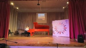 Петько София, Илюшина Валерия - П.Чайковский Танец фей из балета "Щелкунчик"