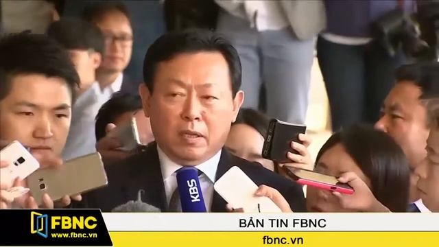 FBNC - Chủ tịch Lotte Group sắp sửa bị thẩm vấn về bê bối nội bộ смотреть онлайн