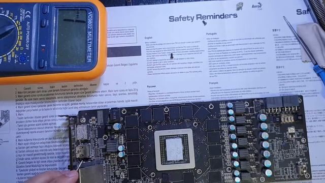 r9 390x нет питания pci , не включается