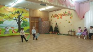 Танец с зонтиком на осеннем утреннике | Средняя группа