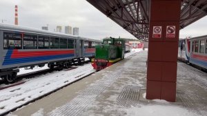 На узкоколейной железной дороге. 
выясняем почему не пошел поезд.