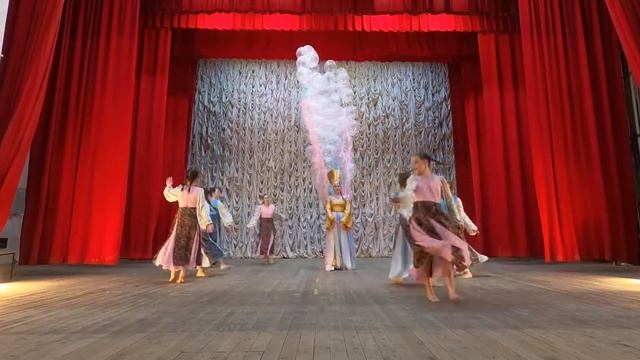 Образцов. хореографич. ансамбль "Сказка".МБУ ДО "ДШИ" с.Утевка. Хореографический ансамбль. Мл.группа