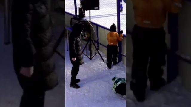Зимняя классика #хоккей #хоккей #прикол #рекомендации #ржака #шайба #рек #шутка #упал #жиза #hockey