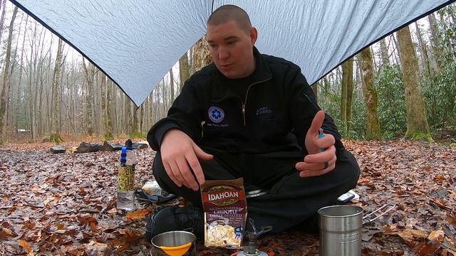 BUG OUT BAG TESTING 2020- WET & COLD NIGHT- Bug out Test in a storm смотреть онлайн