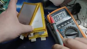 Новые lifepo4  после 4х лет хранения напряжение на 4х АКБ 3.327!