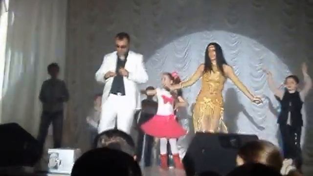 Армянский эстрадный певец ARAZ в Улан-Удэ смотреть онлайн