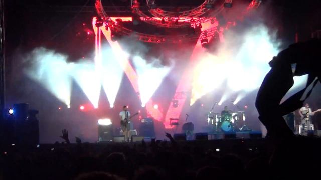 Enter Shikari - System / Meltdown (KUBANA 2013) смотреть онлайн