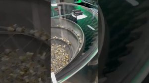 Процесс производства духов в компании ESSENS