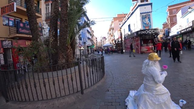 BENIDORM January 2023 Old Town 4K смотреть онлайн