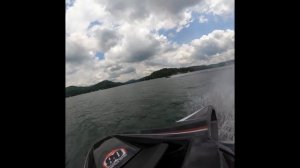 YAMAHA FX SVHO VS YAMAHA GP1800r SVHO (YAMAHA SHOOTOUT)