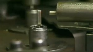 Свеча зажигание