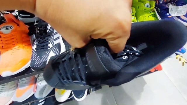 ADIDAS STORE SM MEGAMALL DISCOUNTED BASKETBALL SHOES AND ULTRABOOST PROMO UPDATE MEDJO KUNTI LANG смотреть онлайн