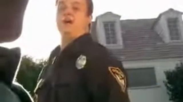 Retarded Policeman 3 Coked Up. смотреть онлайн